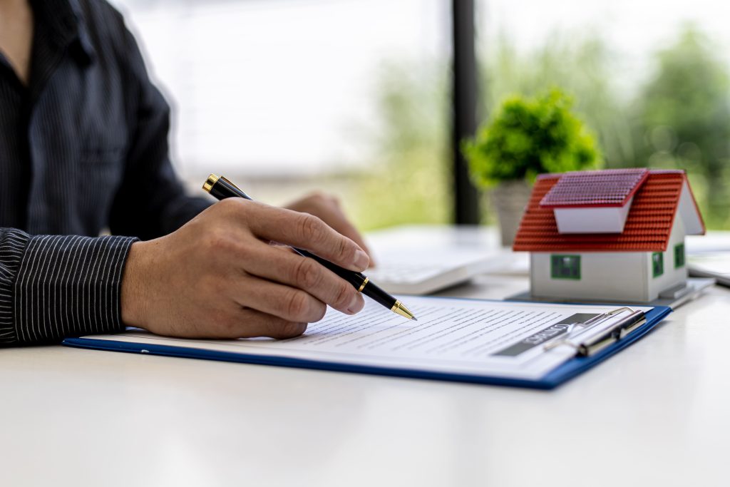 What to Know About Disclosure Requirements When Selling with a Real Estate Agent